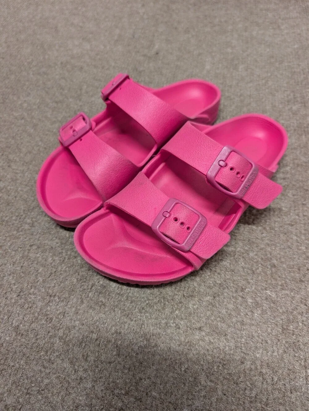 Birkenstock Girls Hot Pink Double-Buckle Slide Sandals (Size 33- US 2-2.5)